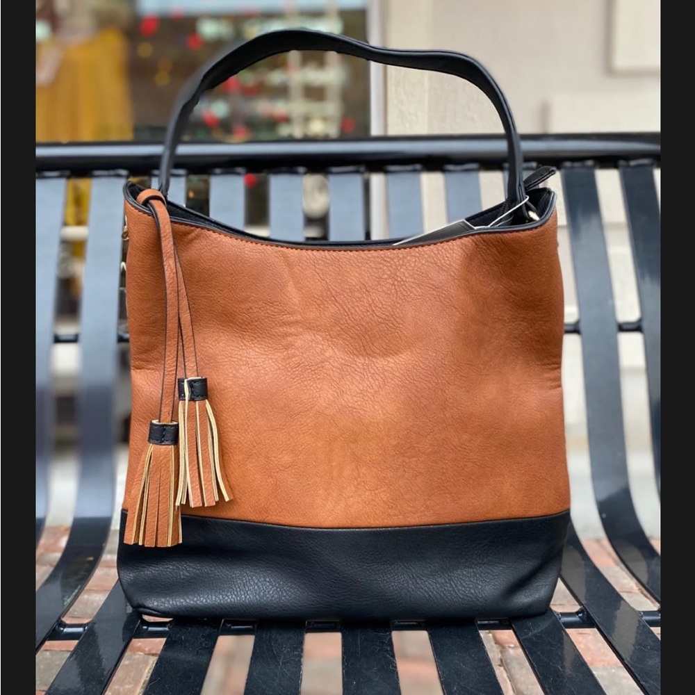 Jen & Co. Bag: Ava Two Tone vegan Hobo bag